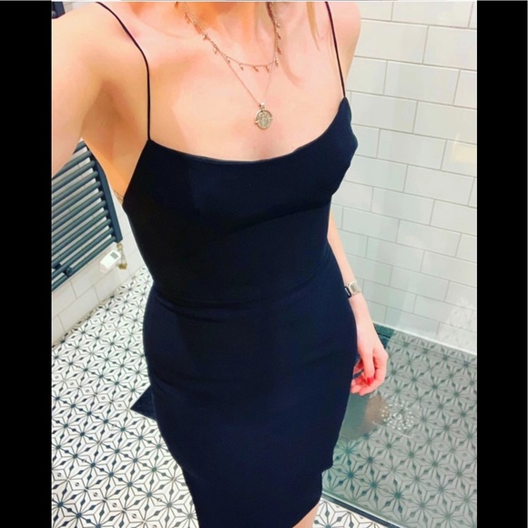 Alex Perry - Picture 6 of 6